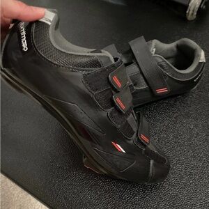 Black Cycling Shoes